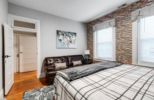 E2 Centrally located in Carytown fully fenced - Foto 2