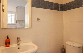 Aris Luxury Apartments - Photo 54