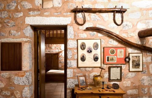 Arapakis Historic Castle - Foto 33