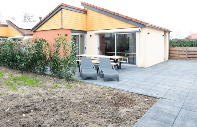 Holiday Home in Zevenhuizen With Sauna - Photo 1