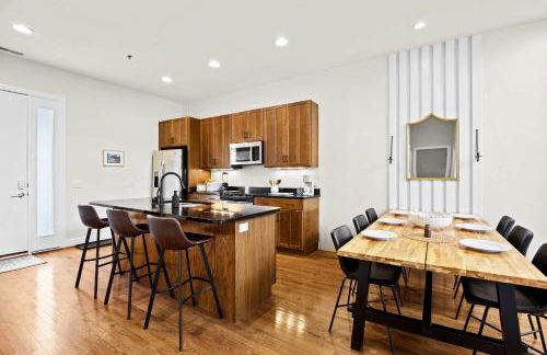 Exquisite Condo with Views in Trendy NuLu District - Foto 2