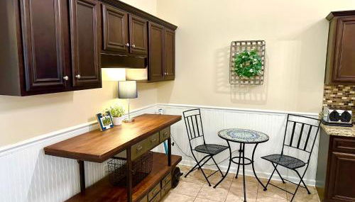 House# 50 Home Away Home (No pets) - Foto 4