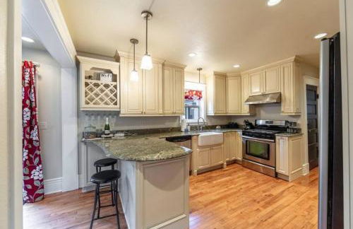 Historic Family Home Next To College and Lake CDA - Foto 5