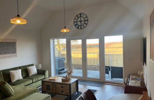 Thrumster Lodges - 3 Luxurious Self Catering Lodges on the NC500, 2 with Hot Tubs - Photo 11