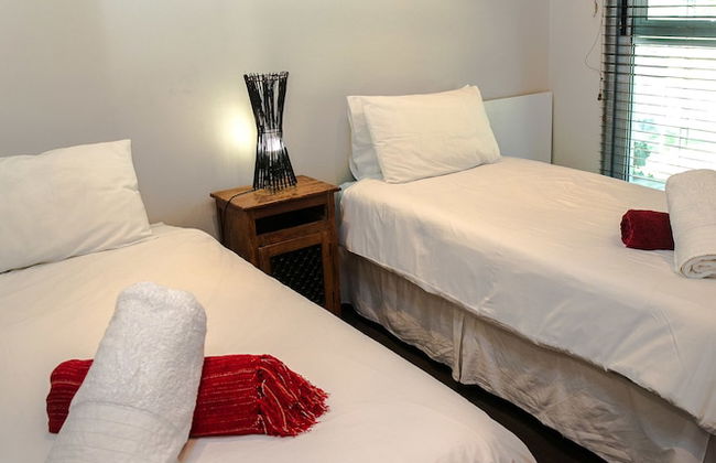 Village Lodge Paarl - Photo 11