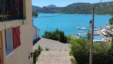 Aux logis du Lac de Castillon - Photo 4