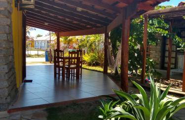 Bangalô Amarelo - Photo 1