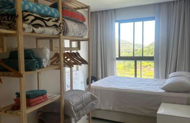 Praia Brava com Vista Mar Apt 2 Quartos Perto de BC - Foto 19