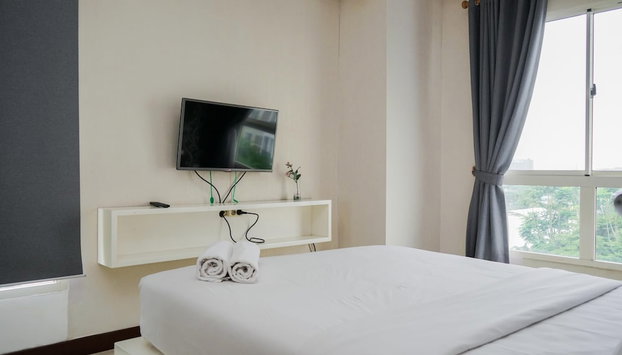 Modern And Nice 2Br Apartment Scientia Residence - Foto 5, Habitación