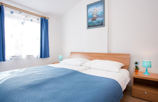 Scenic Elegant Apartments Krk With Balcony and Pool - Photo 13