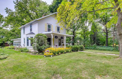 Historic Home with Sunroom - 5 Mi to Lambeau Field! - Foto 27