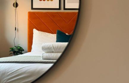 Ropewalks Retreat IV Sleeping 6 Guests with Parking and Balcony - Photo 24