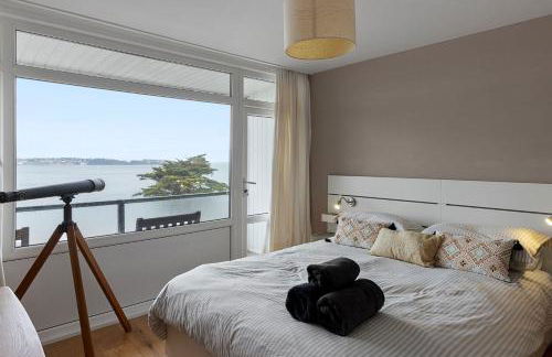 Seaside Rendezvous - Sleeps 7, Sea Views & Parking - Foto 6