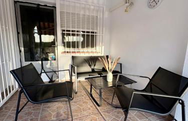 Maxx Suites Torrevieja - Bright and Stylish Studio with Pool Access, Lago Jardin - Foto 6
