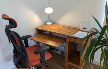 Peaceful Glastonbury Bungalow - Ideally Located - Photo 11