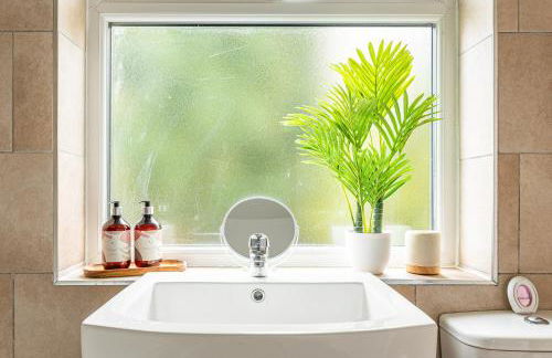 Beautiful 3 bedroom House near West Bromwich -contractors, Family, NHS - Foto 29