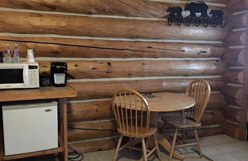 Pet-Friendly Cabin on Private Fishing Lake in Beautiful Rigby, Idaho - Foto 3