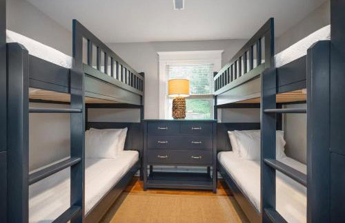 Sunset Shores Sanctuary by Juniper Holiday + Home - Photo 31