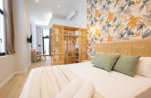 FLORIT FLATS - Trafalgar Arts & Port Suites - Photo 14