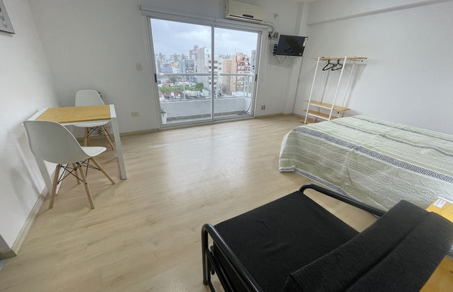 Modern Studio With Open Views, Pool, and 24-hour Security - Foto 1