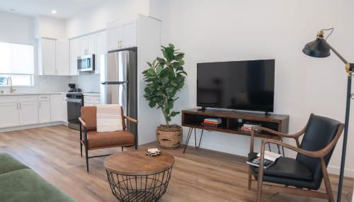 New 2BR Family Home Nr Universal - Foto 2