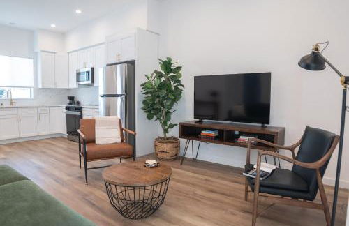 New 2BR Family Home Nr Universal - Foto 2