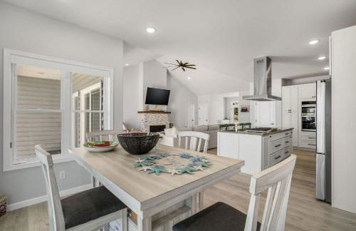 Mulligan Home - Waterfront, boat dock & community pools! - Foto 11