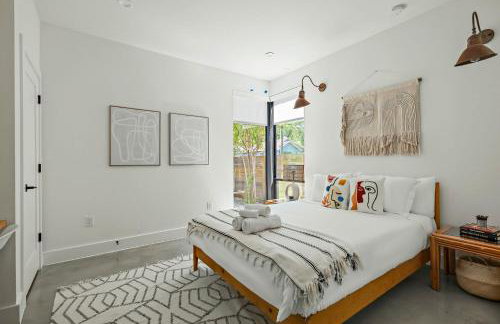 Rooftop Deck, DT City Views, Modern Eastside Oasis - Foto 38