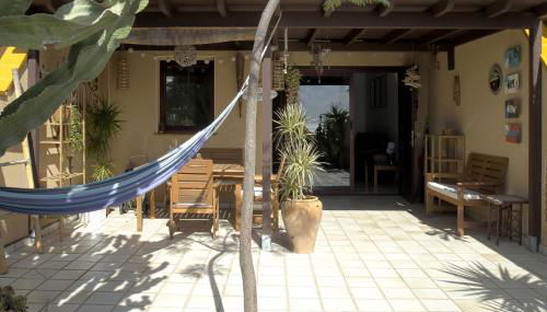 BEACH FRONT GRANILLO - ocean view, garden, bright and comfortable, Wi-Fi - Foto 3, Garden