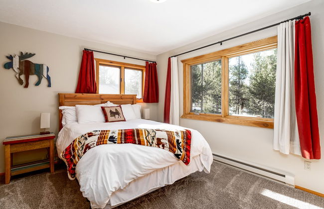 Shepherd Family Retreats- Moose - Photo 5