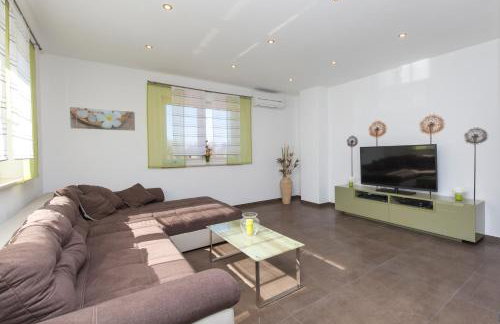 Villa Luka Nedešćina - Foto 11