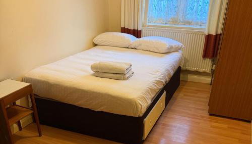 2 bed-Sleeps 4-Private Patio-Pets-Near Heathrow - Foto 1, towels