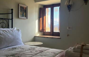 La Gemma del Subasio nel Castello di Collepino - Spello - Photo 1