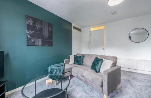 Elegant 2BR Fraserburgh for Work & Family Stays - Foto 4