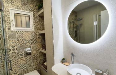 Tarifa Cozy House - Beachfront, Stylish Deco - Photo 9