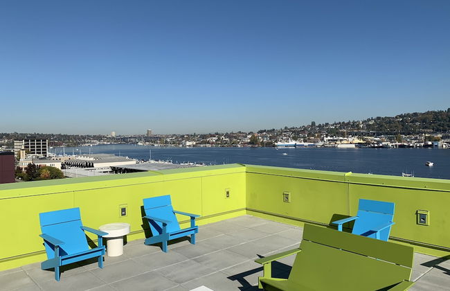 Domicile Suites at Marina SLU - Photo 56