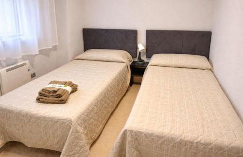 4BR Apt 10 min Walk to San Juan Beach - Pool & Terrace - Foto 12