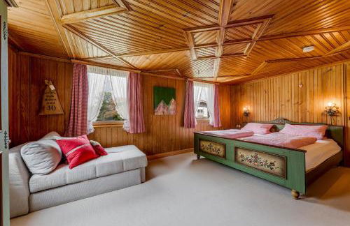 Ferienwohnung Wiesengrün - uriger Hüttenstil - Foto 16