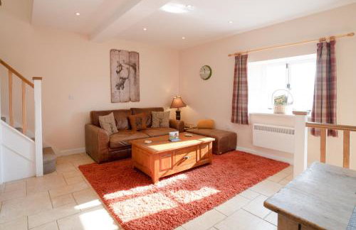 Pheasant Cottage Stunning peaceful home parking - Pass the Keys - Photo 2