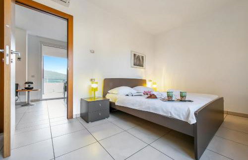 Vista di Maccagno Fantastico Pool - Happy Rentals - Foto 17