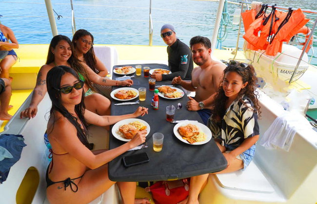 Escursione all'isola di Taboga in catamarano - Foto 5