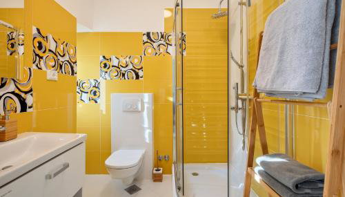 Villa Vin - Pool, ruhig, strandnah, Klimaanlage, Außenküche, Meeresnähe, Gästebetreuer - Foto 4, towels, Shower