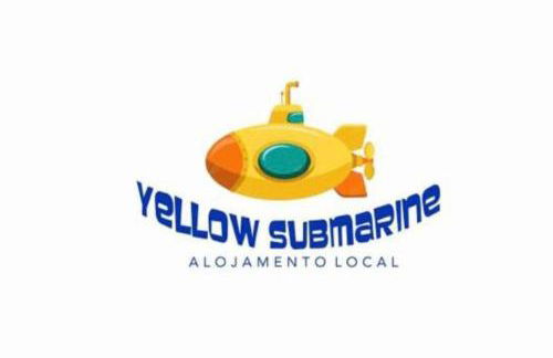 Yellow Submarine on the seafront - Foto 1