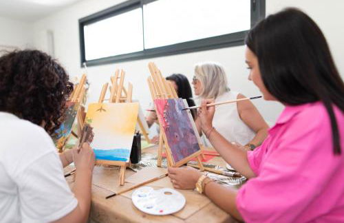 Villa à Castres, Maison 10 personnes avec piscine privée, jardin et 5 chambres - Photo 2