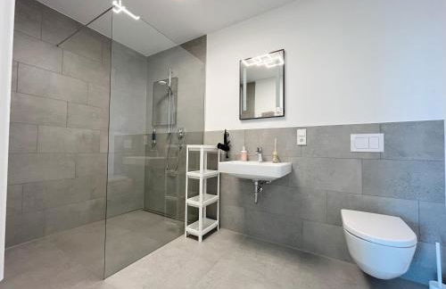 Moderne Apartments im Herzen der Stadt I private Tiefgarage mit Ladesäulen I home2share - Foto 13