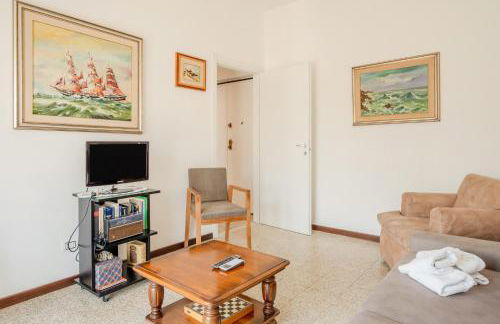 GuestHost - A Calanca - Comfy Le Grazie Apartment - Foto 6