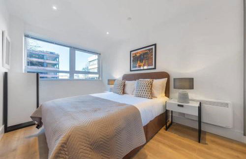 Modern 1 Bedroom Apartment in East Grinstead - Photo 3