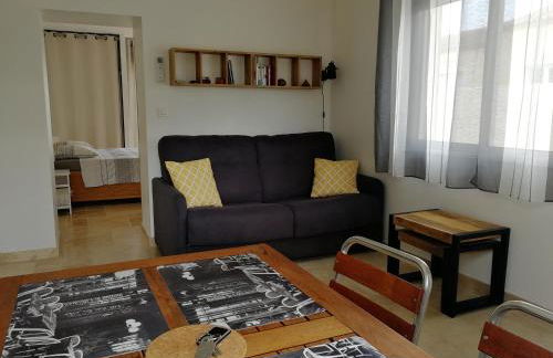 Petite Maison refaite à neuf proche plage - Foto 6