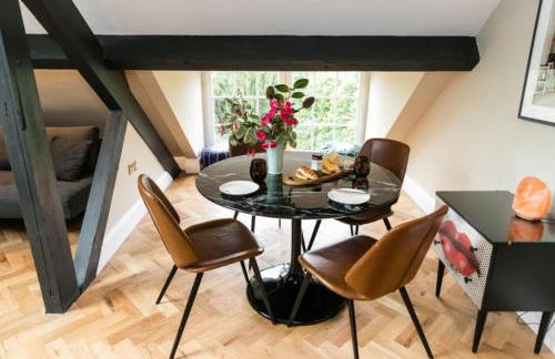 The West Wing at Hillthorpe Manor with Gardens & Private Hot Tub - Foto 19