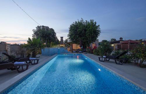 Charming villa Nera with pool and hydromassage near the beach - Foto 6